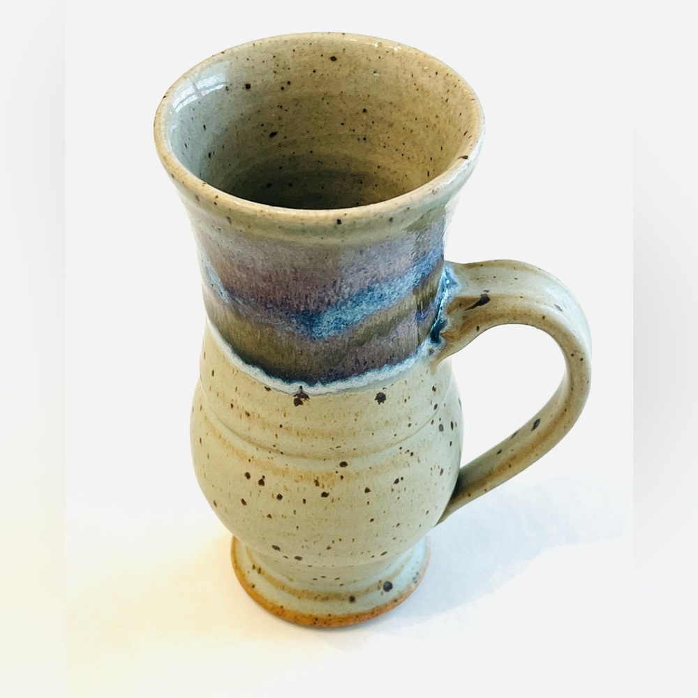 Pottery coffee mug